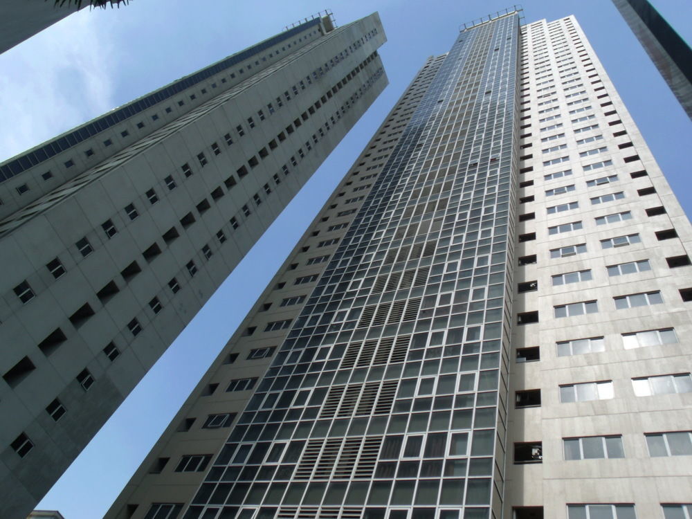 South Of Market Private Residences Taguig Exterior photo