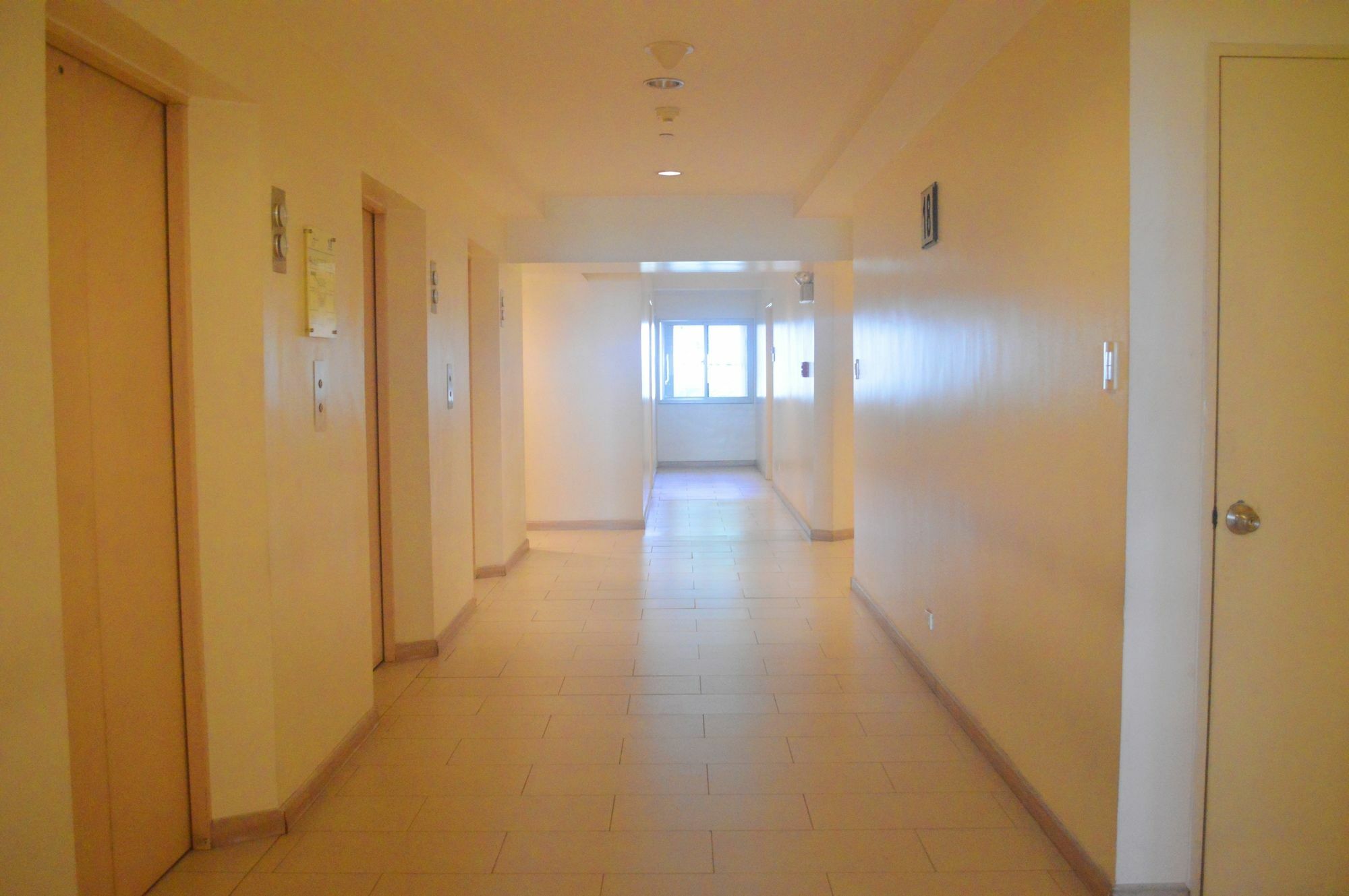 South Of Market Private Residences Taguig Exterior photo