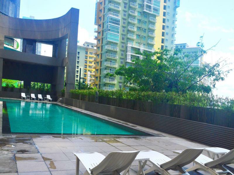 South Of Market Private Residences Taguig Exterior photo