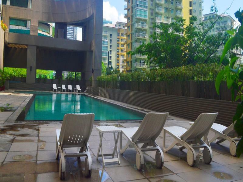 South Of Market Private Residences Taguig Exterior photo