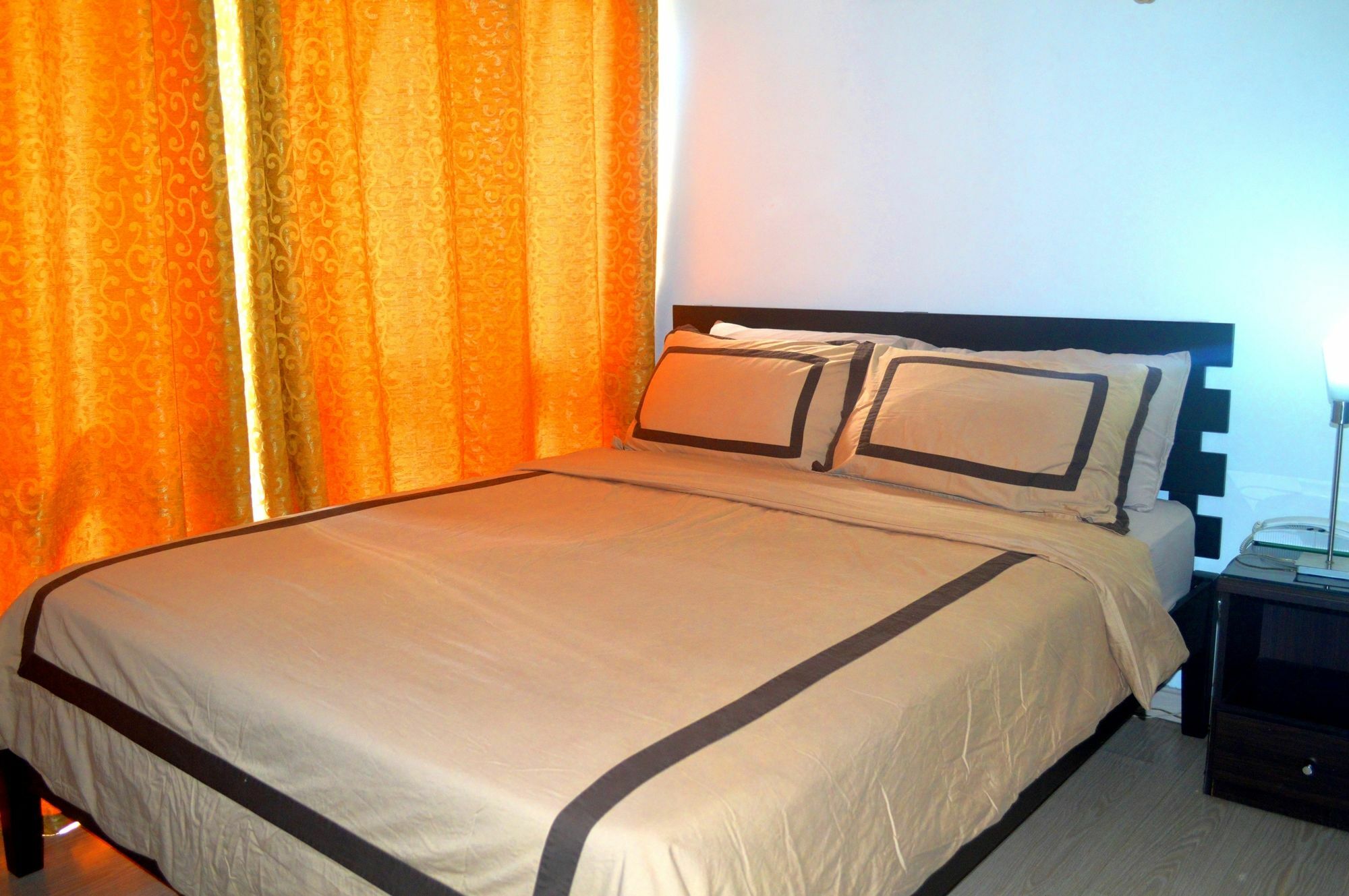 South Of Market Private Residences Taguig Exterior photo